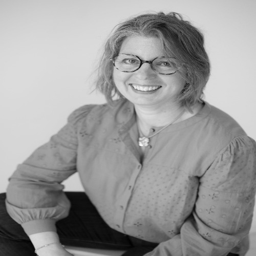 Gina 500x 500-b and w